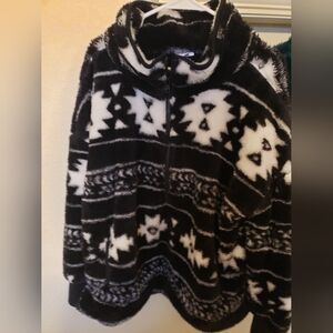 Lularoe "Nancy" Sherpa half zip pullover with pockets, size M